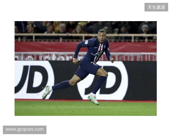 跟队：姆巴佩继续进行单独有球训练，希望能随队前往曼城